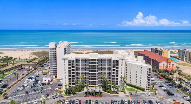 Апартаменты Saida Towers Iii- 3101 3 Bedroom Condo by RedAwning