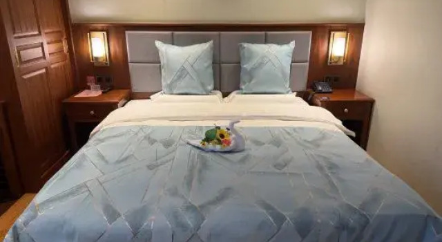 Люкс Beijing Blue Peacock Business Hotel