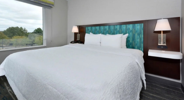 Двухместная студия-люкс With Microwave / Fridge Hampton Inn & Suites Charlotte North I 485