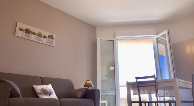 Le Domus Modern Apartments Cagliari, Забронировать Апартаменты/квартира Отели Куарту-Сант-Элена с парковкой, Парковка