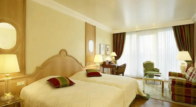 Полулюкс Superior Colombi Hotel