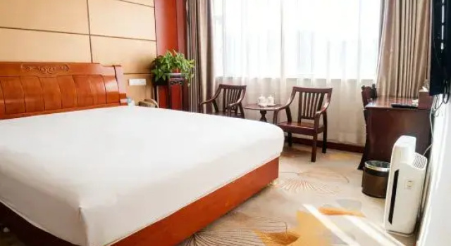 Люкс Deluxe Taoyuan Hotel