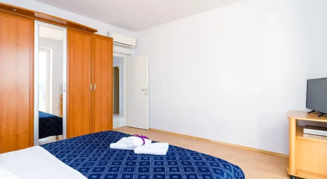 Apartments Bonavista - Premium Two Bedroom Apartment With Balcony and Sea View