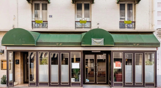Crystal Hotel