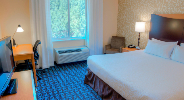 Fairfield Inn & Suites by Marriott Mobile Daphne/Eastern Shore, Boek Hotel Spanish Fort Alabama