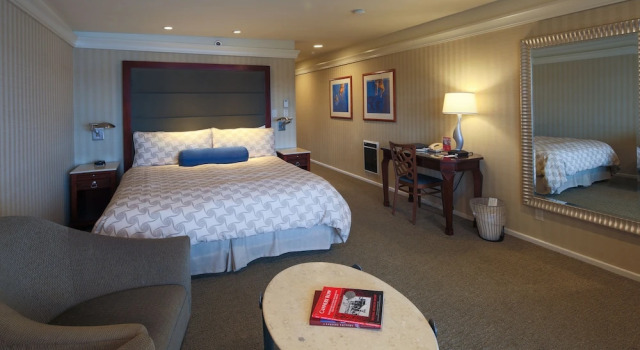Двухместный номер Standard с балконом и с красивым видом из окна Monterey Bay Inn
