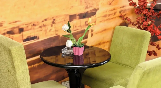 lora Altahrir hotel, Rezervovat Hotel Káhira Cairo Governorate