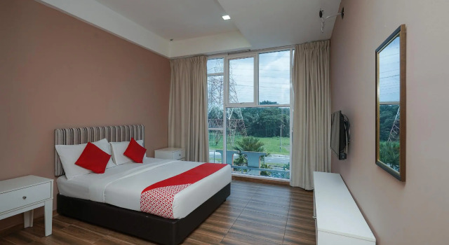 New Bangi Gateway Hotel, Забронировать Отель Банги Селангор