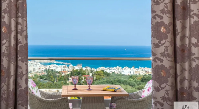 Люкс Пентхаус с балконом Pilots Villas Luxury Suites