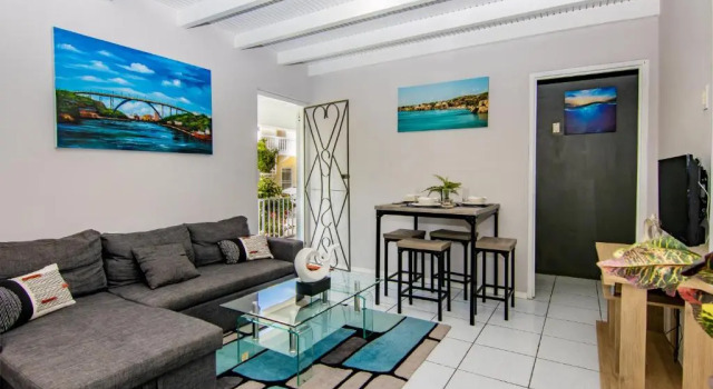 CityLife Apartments in Willemstad - groundfloor 2 bedroom apartment - C, Book Lejlighed Willemstad Curaçao, nær Queen Emma Bridge