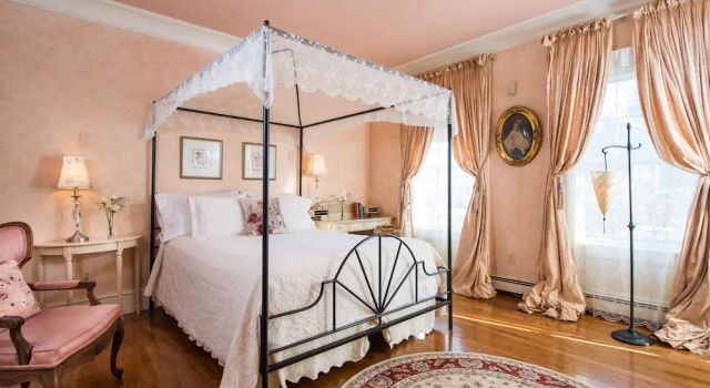 Двухместный номер Luxury с видом на сад Captain Farris House