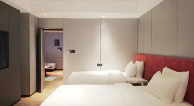 Семейный люкс Deluxe Dreamland Hotel (Shantou MixC Store）