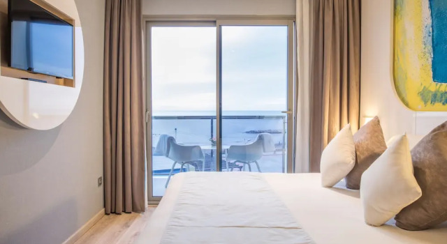 Номер Privilege AZ Hotel Vague d’Or