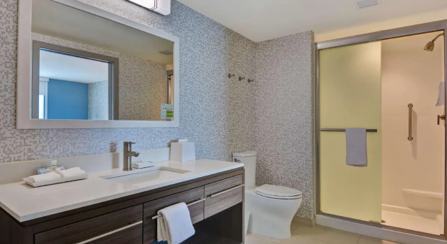Двухместный люкс c 1 комнатой Home2 Suites Williston Burlington, Vt