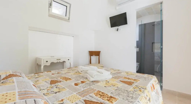 Villa Emy, Book Villa Sommerhuse i Murgia, Hytte