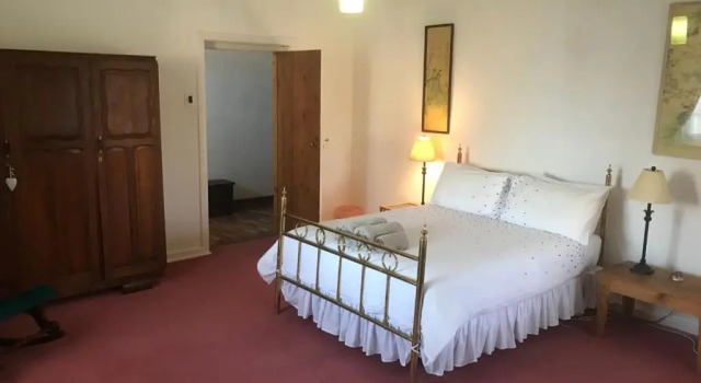 Nagenoeg, Buchen Sie Hotel Hotels in Graaff-Reinet mit Parkplatz, Parkplätze