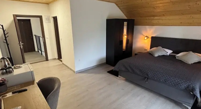 Estate Pavlić, Rezervovat Penzión se snídaní Hotely v Karlovac county se snídaní, Snídaně