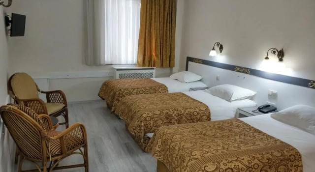 Трёхместный номер Economy Hali Hotel
