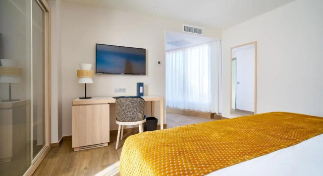 Двухместный номер Eurostars Astoria