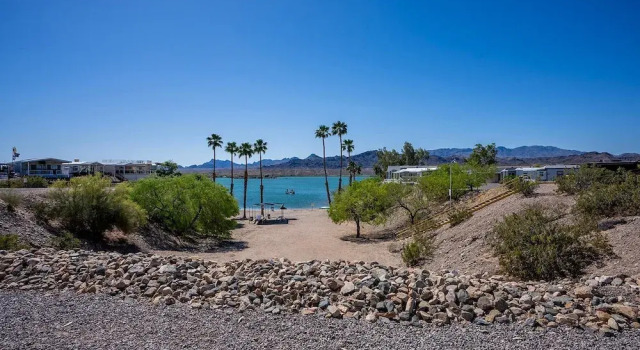 Picture Perfect at Sam's Beachcomber!