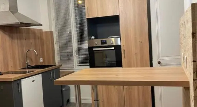 Logement entier: Appartement avec Terrasse Quartier de la Gare, Rezerwuj Apartament Amboise 