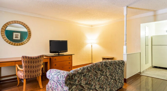 Rodeway Inn & Suites, Boek Hotel Hotels in Missouri met zwembad, Zwembad