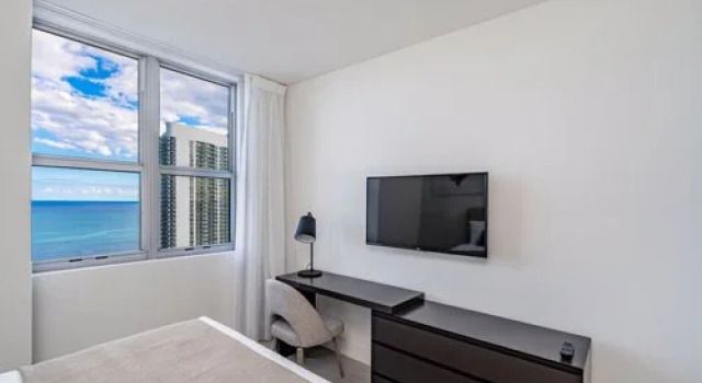 Hyde Beach House Luxury Condo-Resort 5559, Rezerwuj Hotel Hotele w Panhandle Florida z parkingiem, Parking