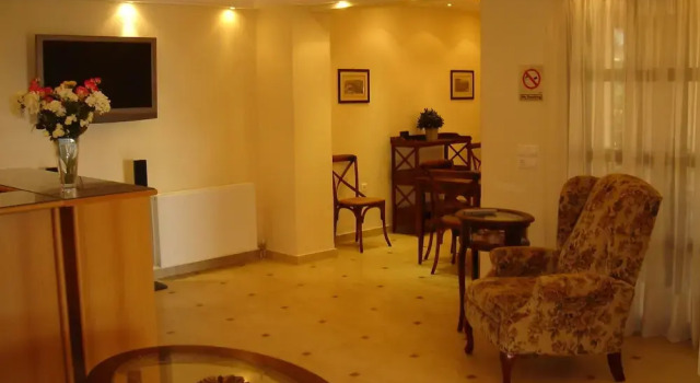 Perdika Suites, Rezervovat Hotel 4hvězdičkové hotely v Saronic Islands, 4*