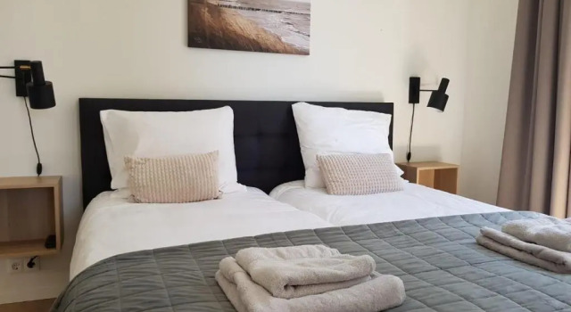 Vakantiehuis Huisje 31 Zoutelande, Book Hotel Zoutelande 