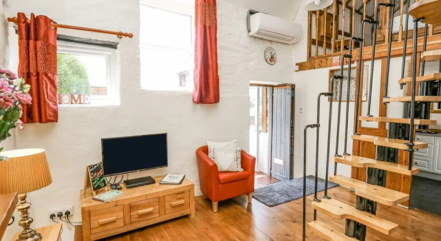 Rose Cottage, Rezervați Casă de vacanță Llandyfriog Glamorgan