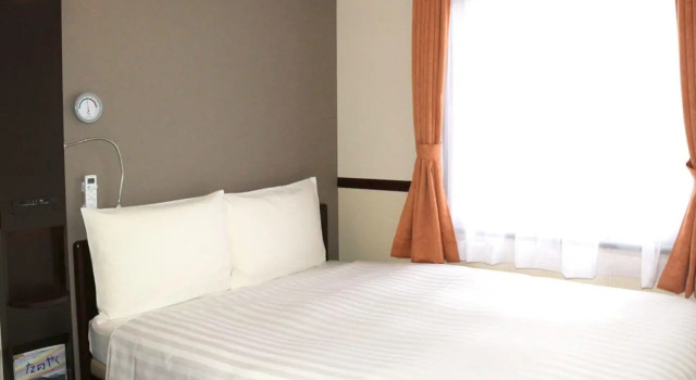 Номер Economy Toyoko Inn Chubu International Airport No 2