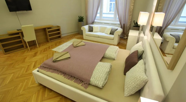 Classic Luxury at Basilica, Забронировать Отель Будапешт Центральная Венгрия, рядом с Станция метро Vorosmarty Square