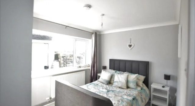 1 Bedroom Holiday let in the Heart of West Wales, Забронировать Отель Ллангинин Carmarthenshire