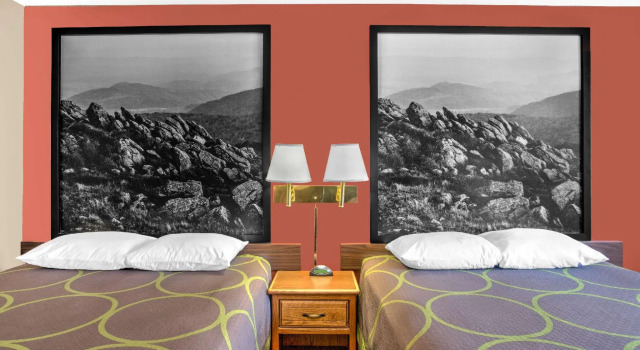 Четырёхместный номер Standard Super 8 by Wyndham Christiansburg/Blacksburg Area