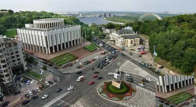 Апартаменты Deluxe StarLion Apart European Square