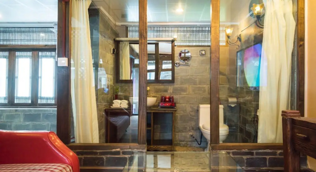 Laomofang Boutique Inn Small Bridge Branch, Забронировать Бутик-отель Лицзян Юньнань, рядом с Улица Сквер-стрит Древнего города Даянь