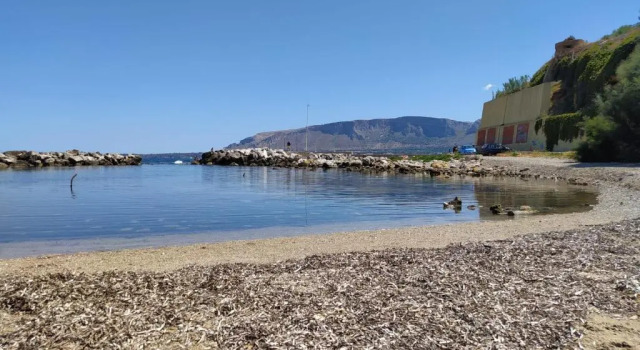 Casa Vacanze a 100 m dal mare, Prenota Hotel Hotel a Trappeto con parcheggio, Parcheggio
