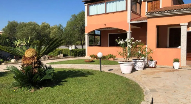 Апартаменты Sardegna - Villa Mirto & Flowers