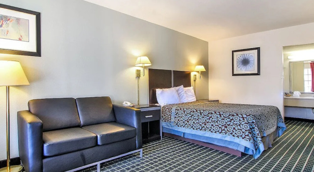 Номер Economy Days Inn by Wyndham Market Center Dallas Love Field