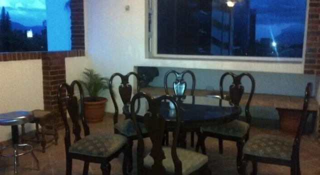 Апартаменты Apartamentos Confortables  Aeropuerto