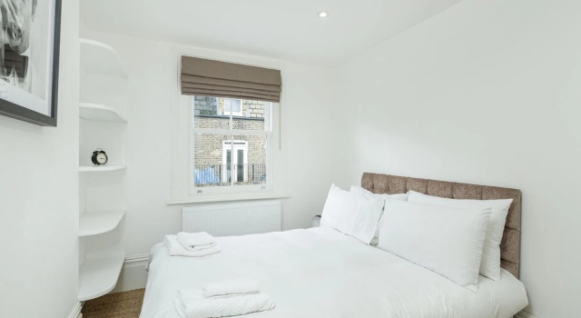 Top Floor Flat - Mimosa Street