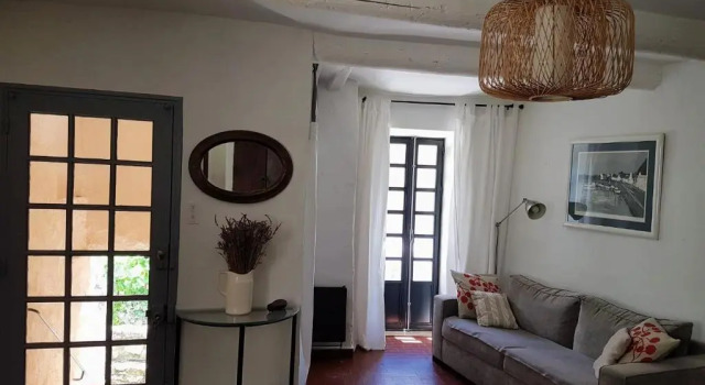 Коттедж Maison provençale en pierre naturelle à Gigondas