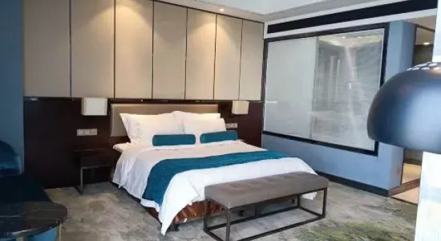 Люкс Business Xinhua International Hotel (Tianjin Airport)