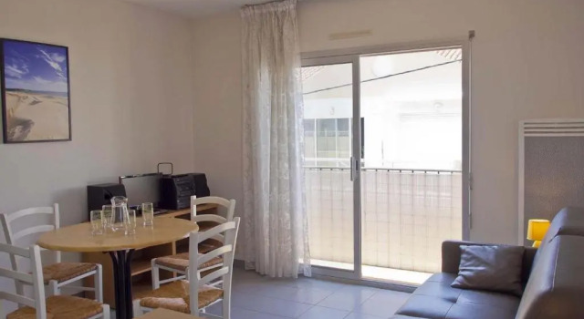 Appartement Les Sables-d'Olonne, 1 pièce, 2 personnes - FR-1-92-760