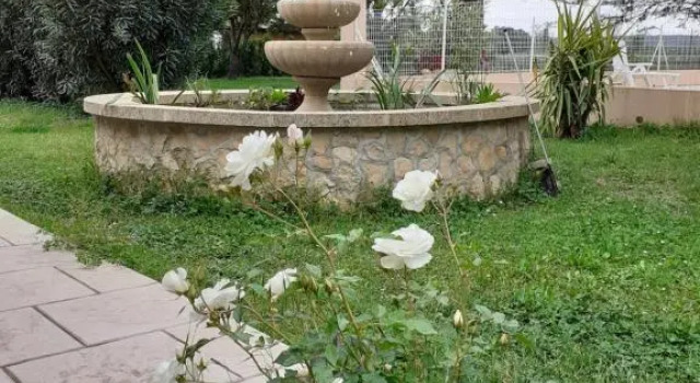 B&B et Gite d'ayran, Book Bed and Breakfast Saint-Quentin-la-Poterie Gard
