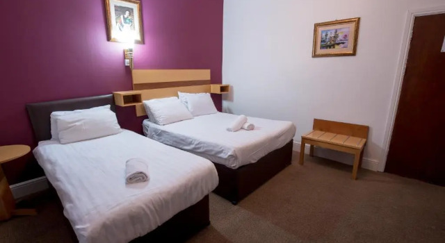Трёхместный номер Standard Banks Hotel