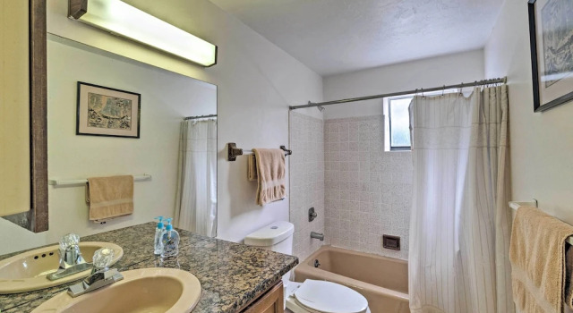 Апартаменты Updated Apartment Walking Distance to Venice Beach