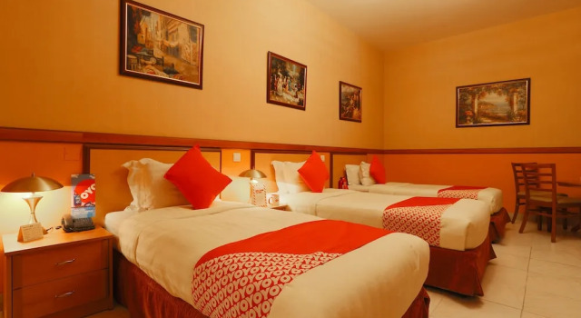OYO 297 California Hotel