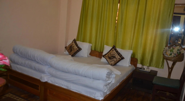 Hotel Pomra, Book Hotel Hotels in Sikkim with Parking, Parking