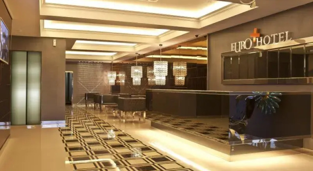 Кровать в общем номере Euro+ Hotel Johor Bahru